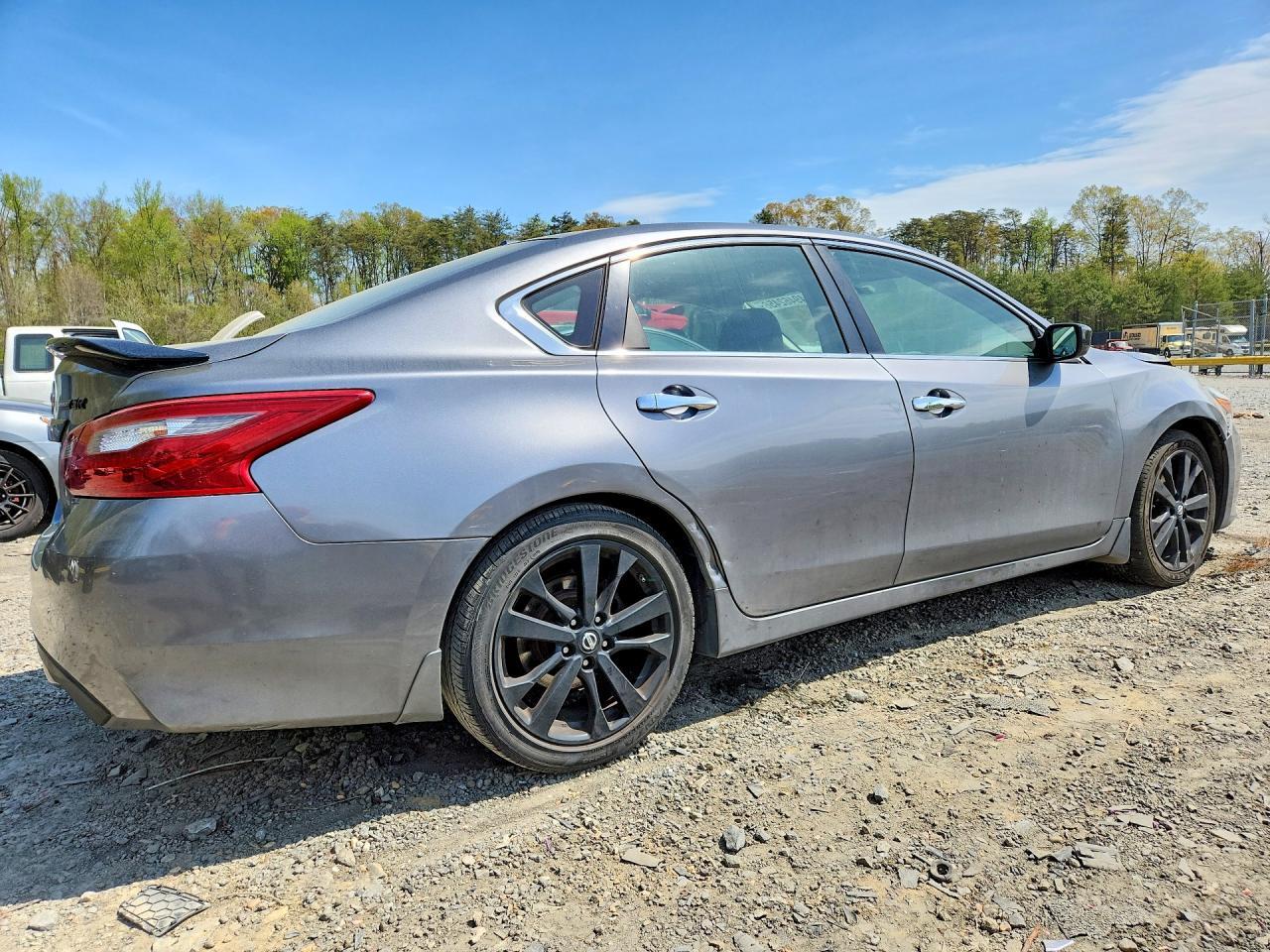 2018 NISSAN ALTIMA