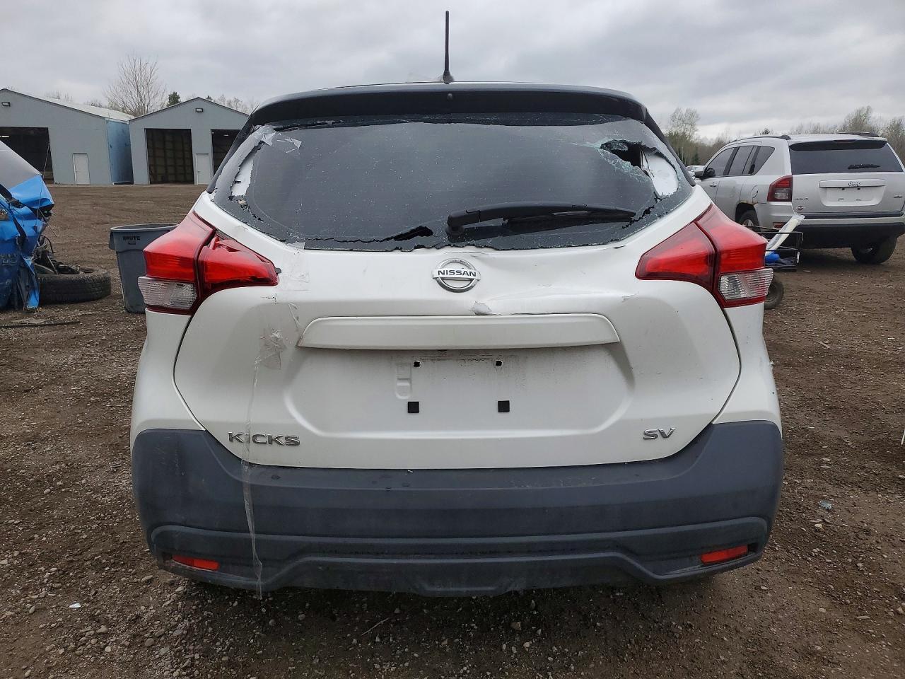 2019 NISSAN KICKS