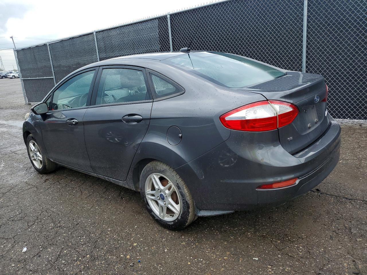 2017 FORD Fiesta