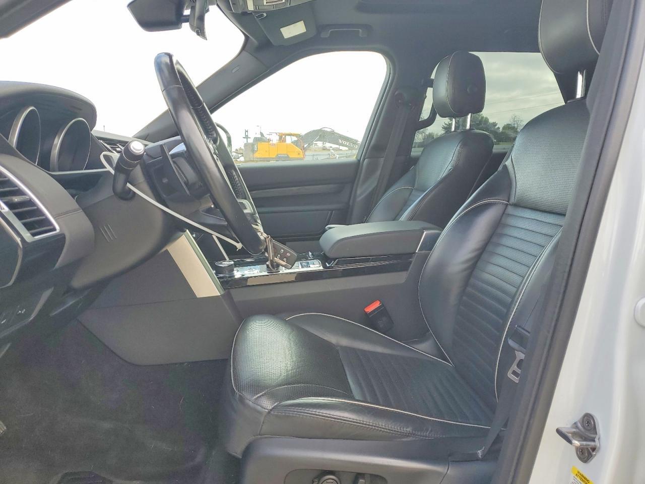 2017 LAND ROVER Discovery