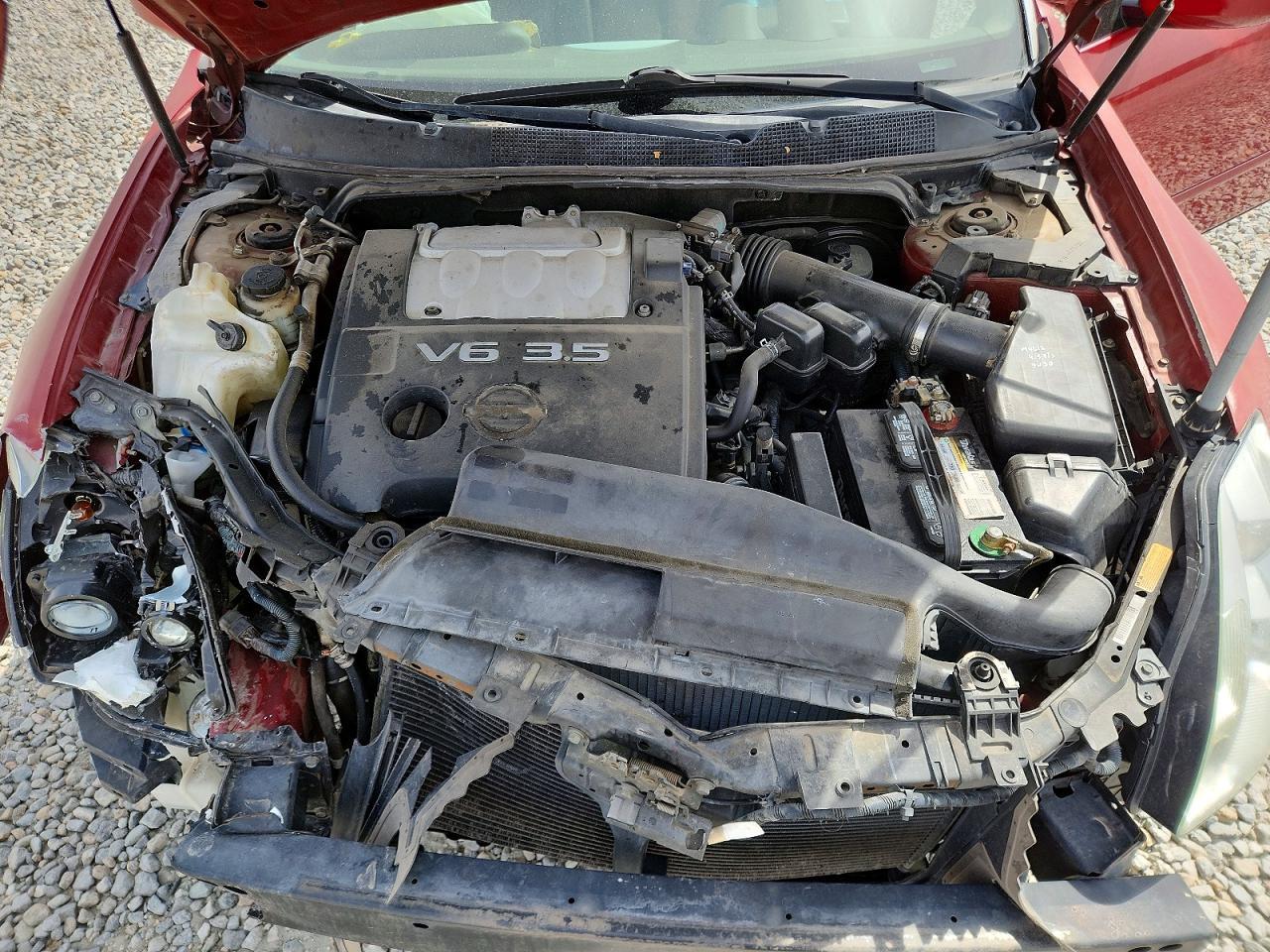 2005 NISSAN Maxima