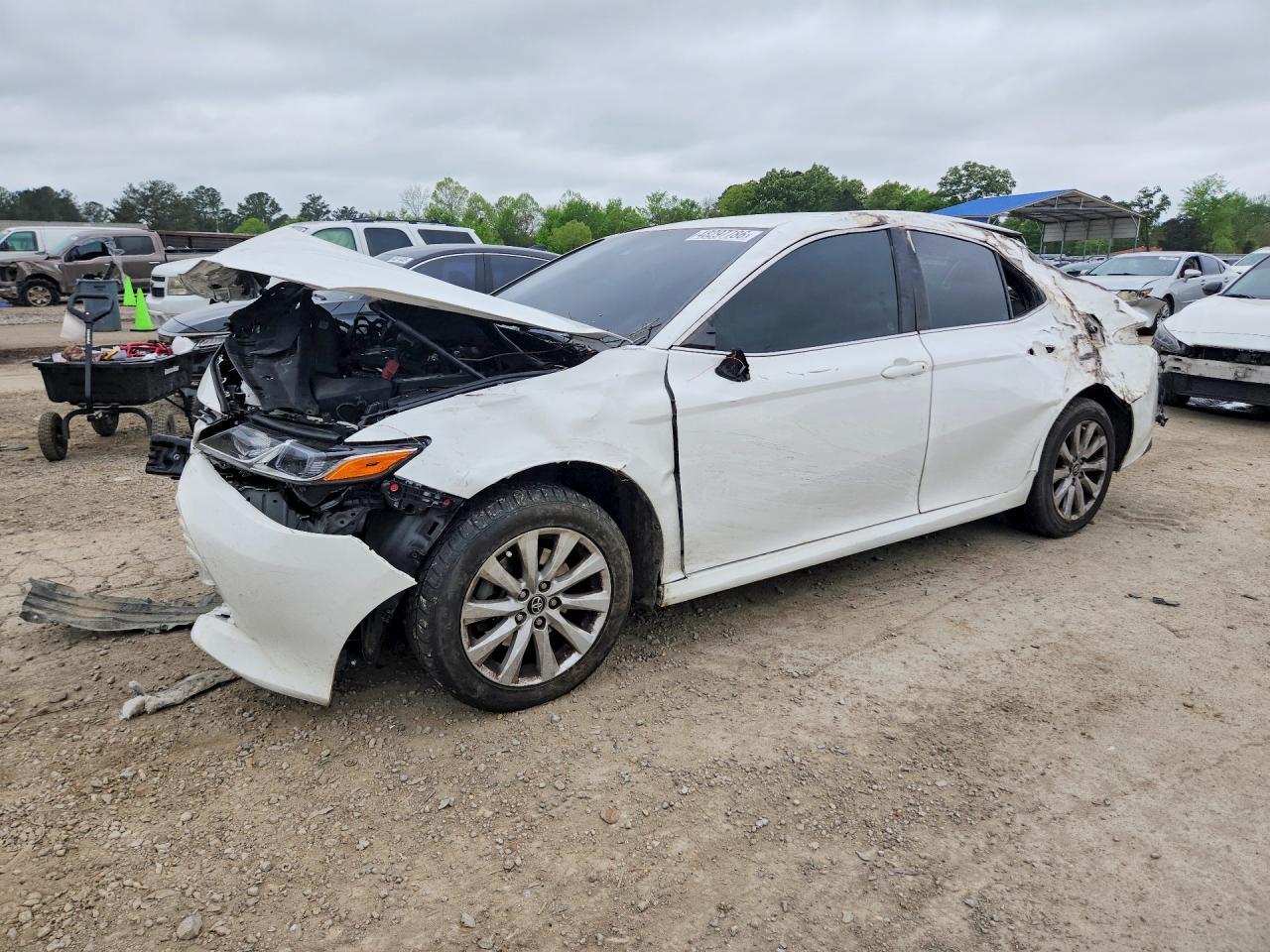 2018 TOYOTA CAMRY