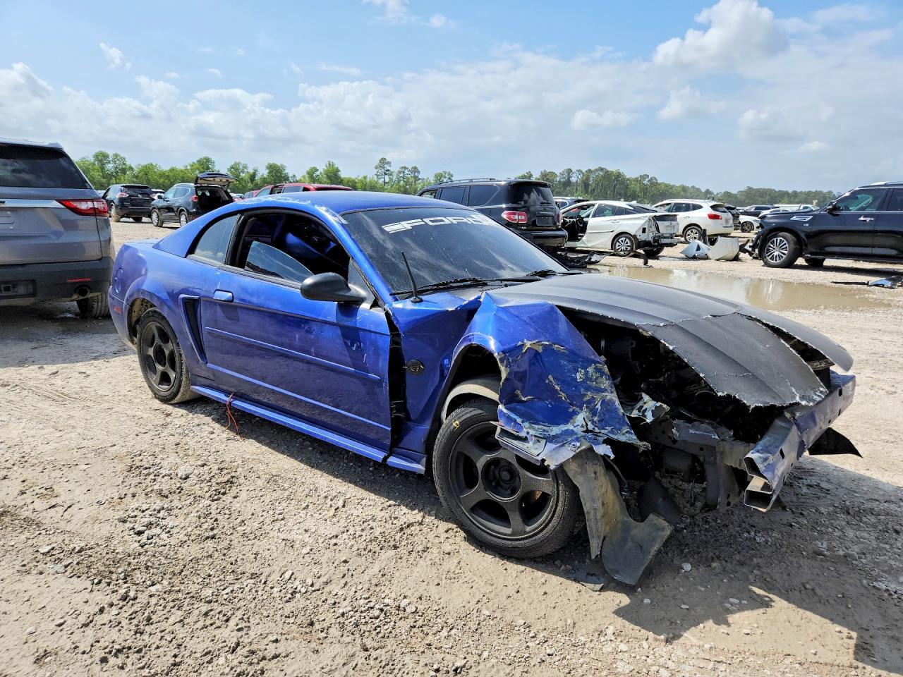 2004 FORD MUSTANG