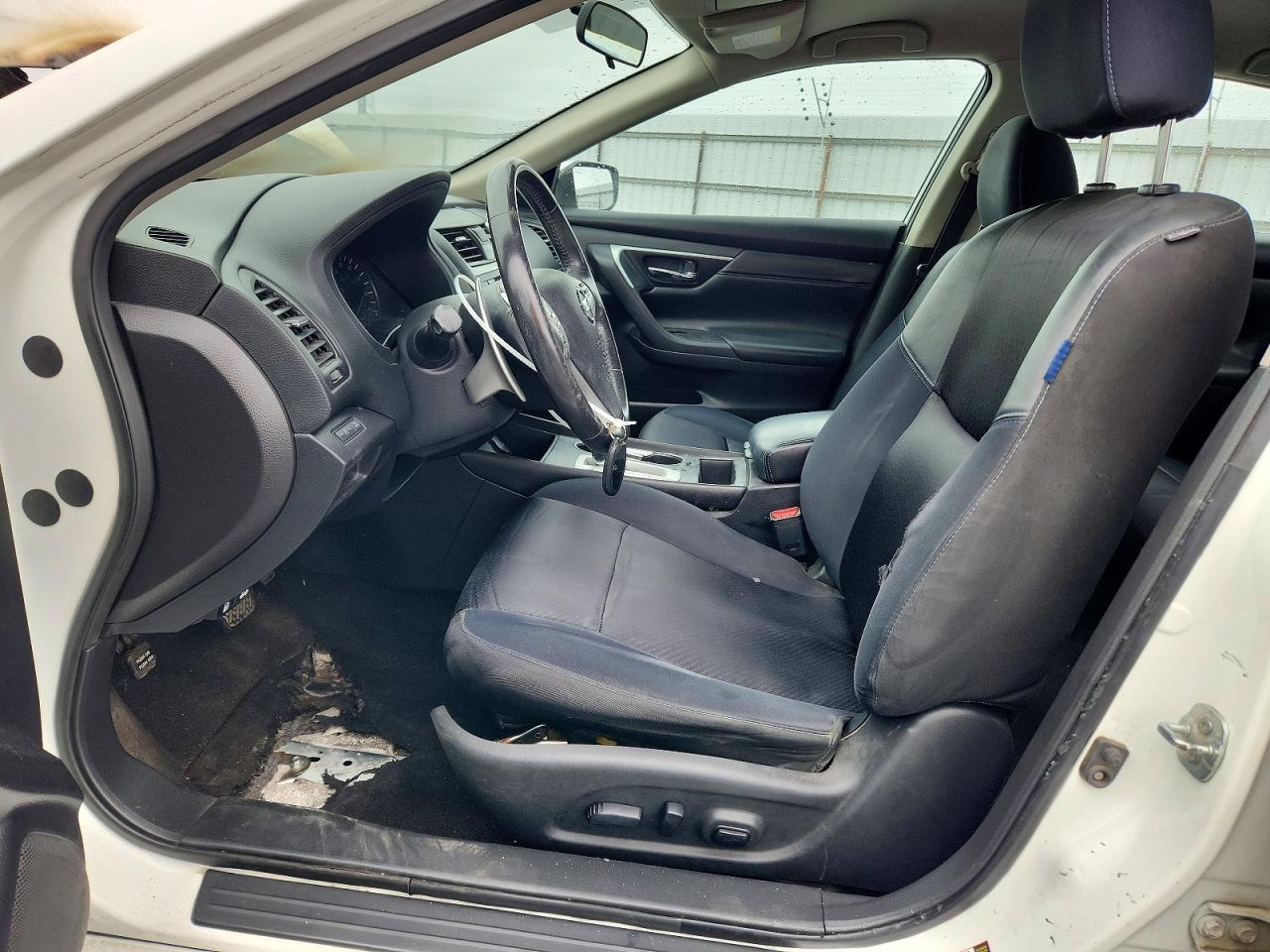 2017 NISSAN ALTIMA