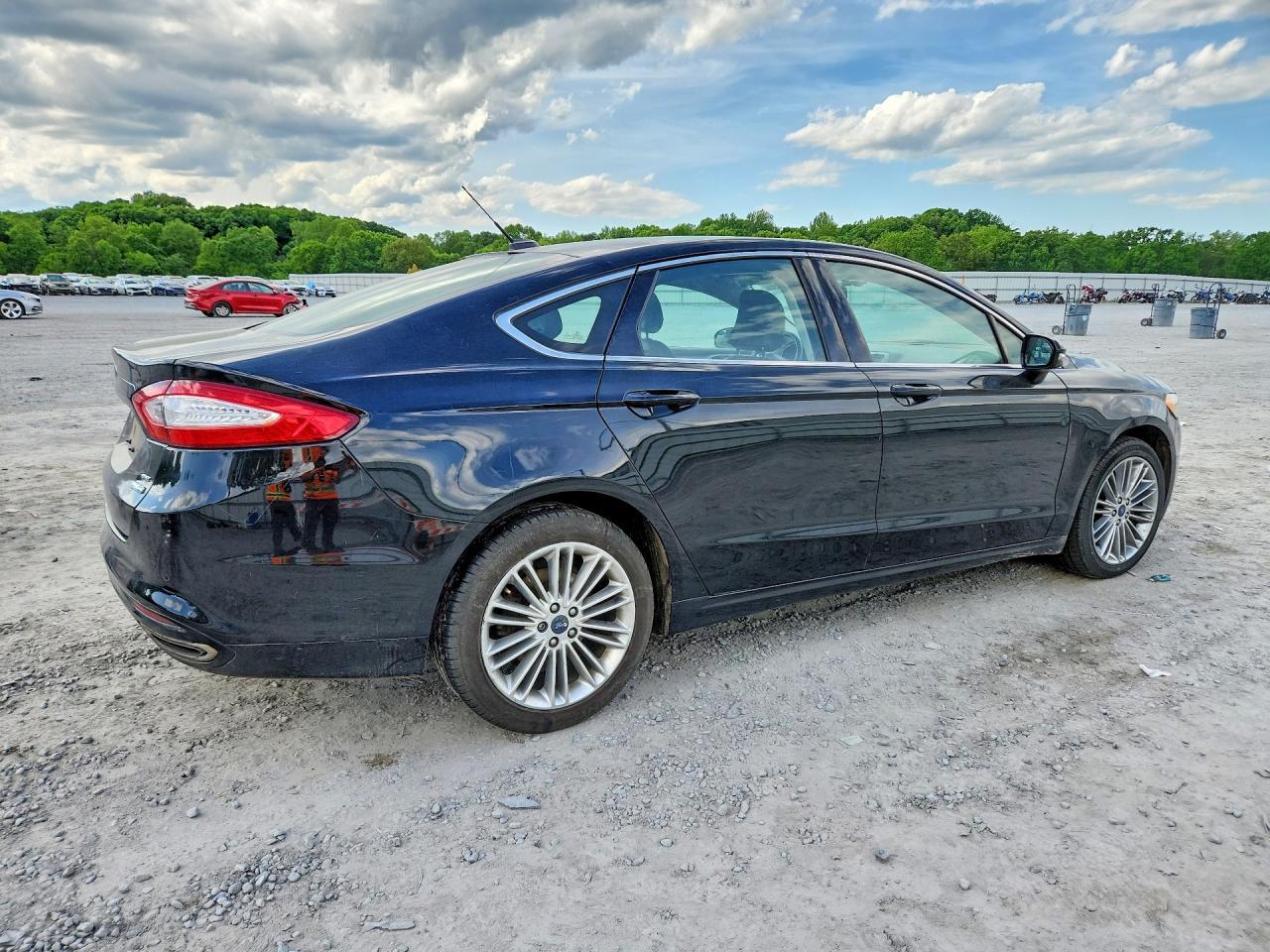 2016 FORD FUSION