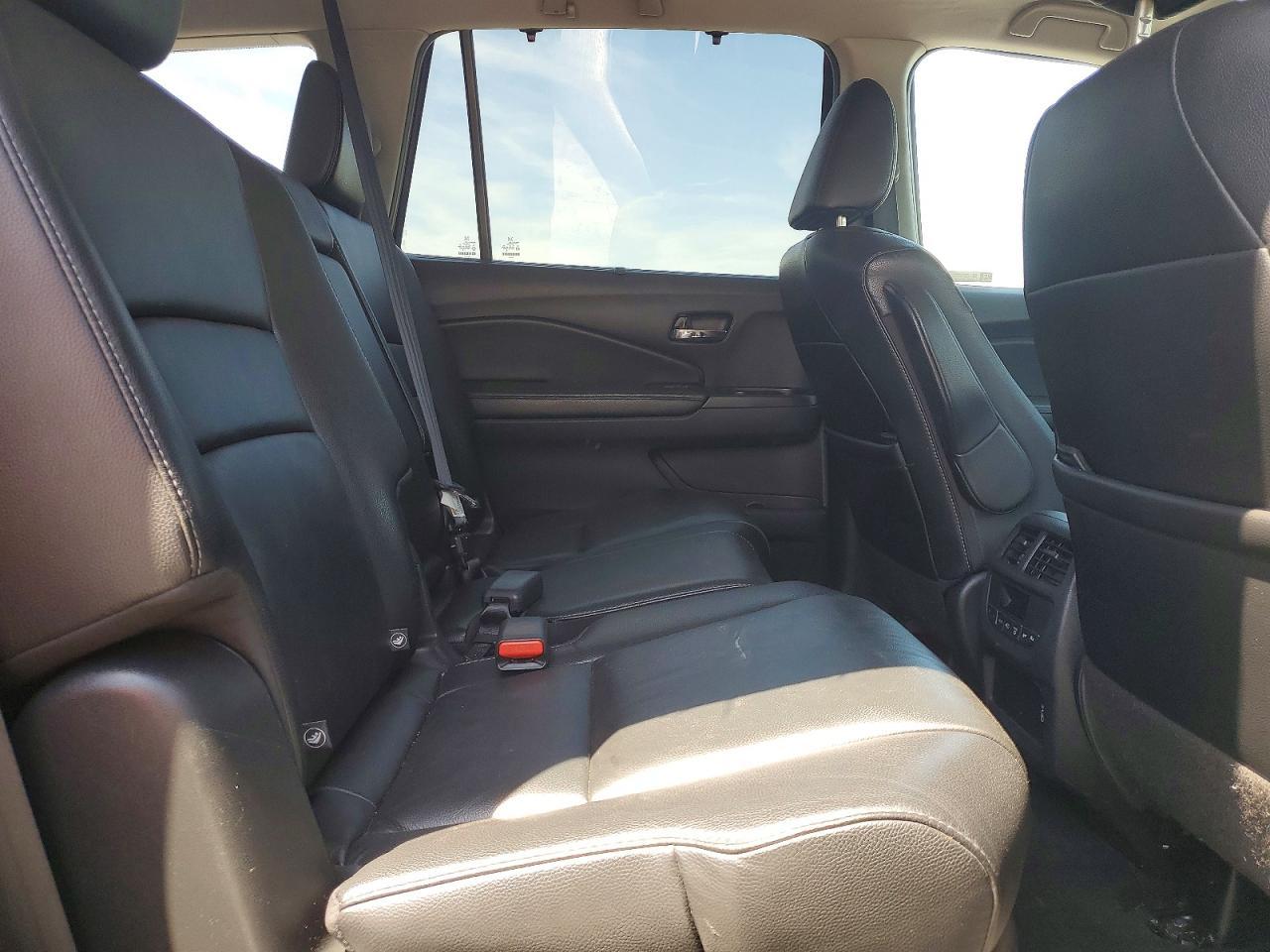 2019 HONDA PILOT