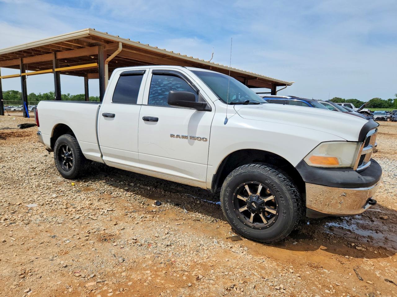 2011 DODGE RAM 1500