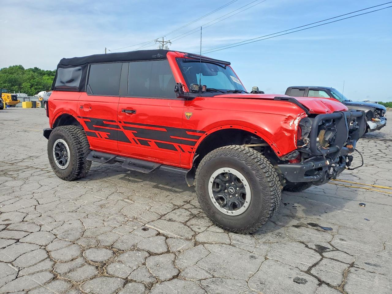 2023 FORD Bronco