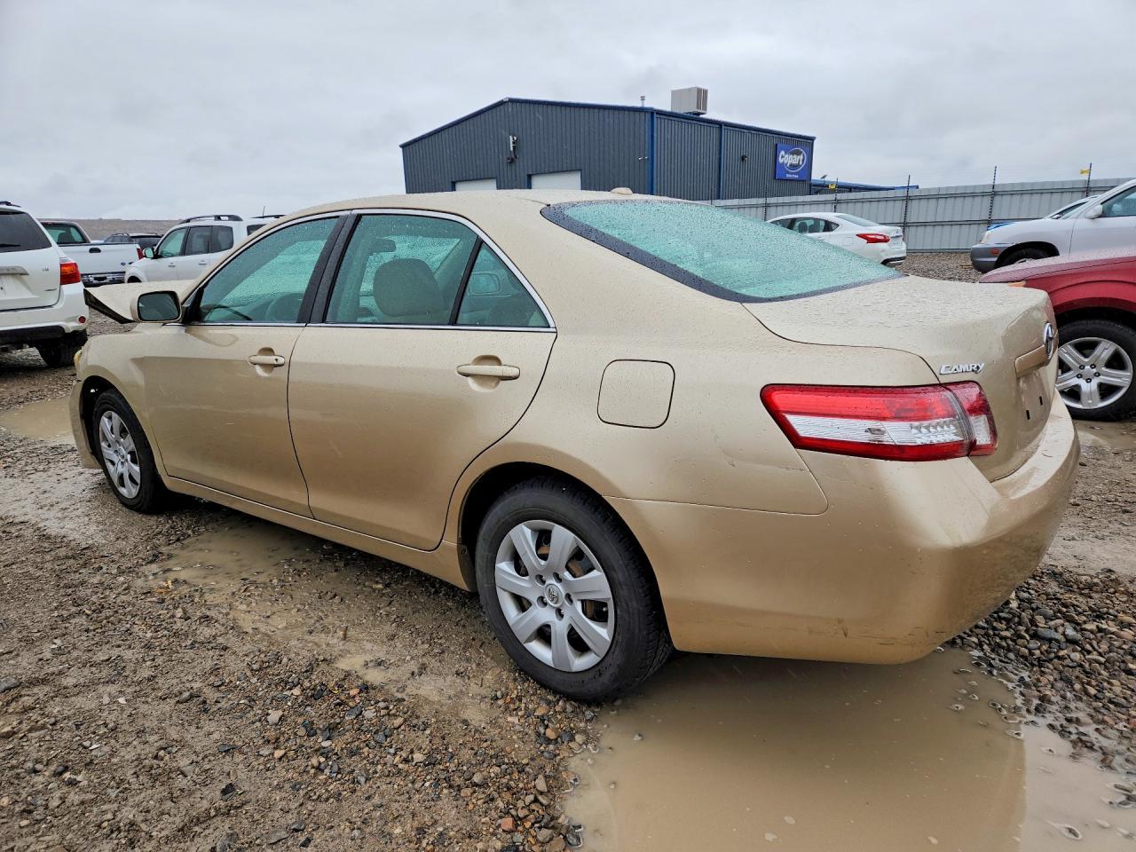2010 TOYOTA CAMRY