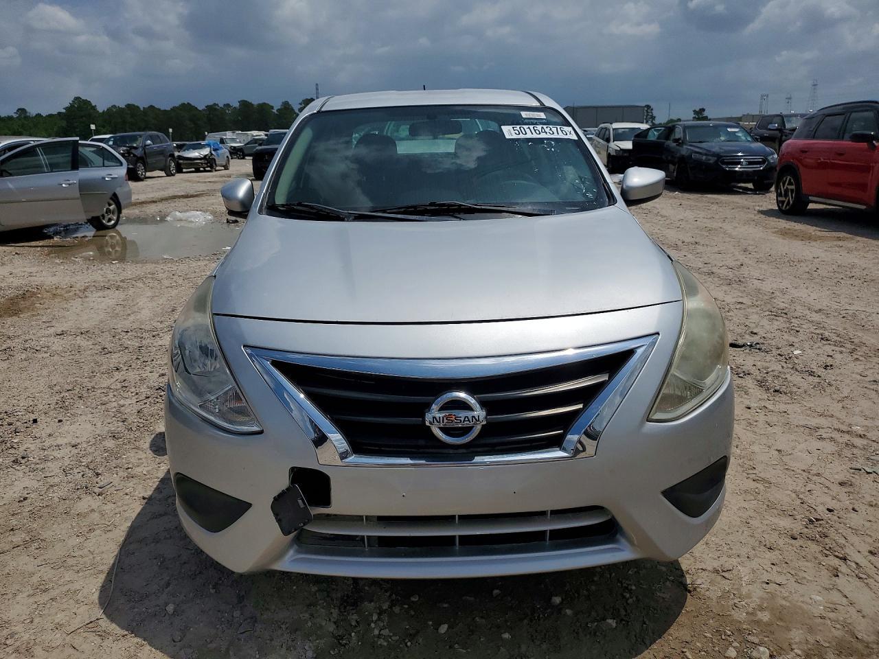 2018 NISSAN VERSA