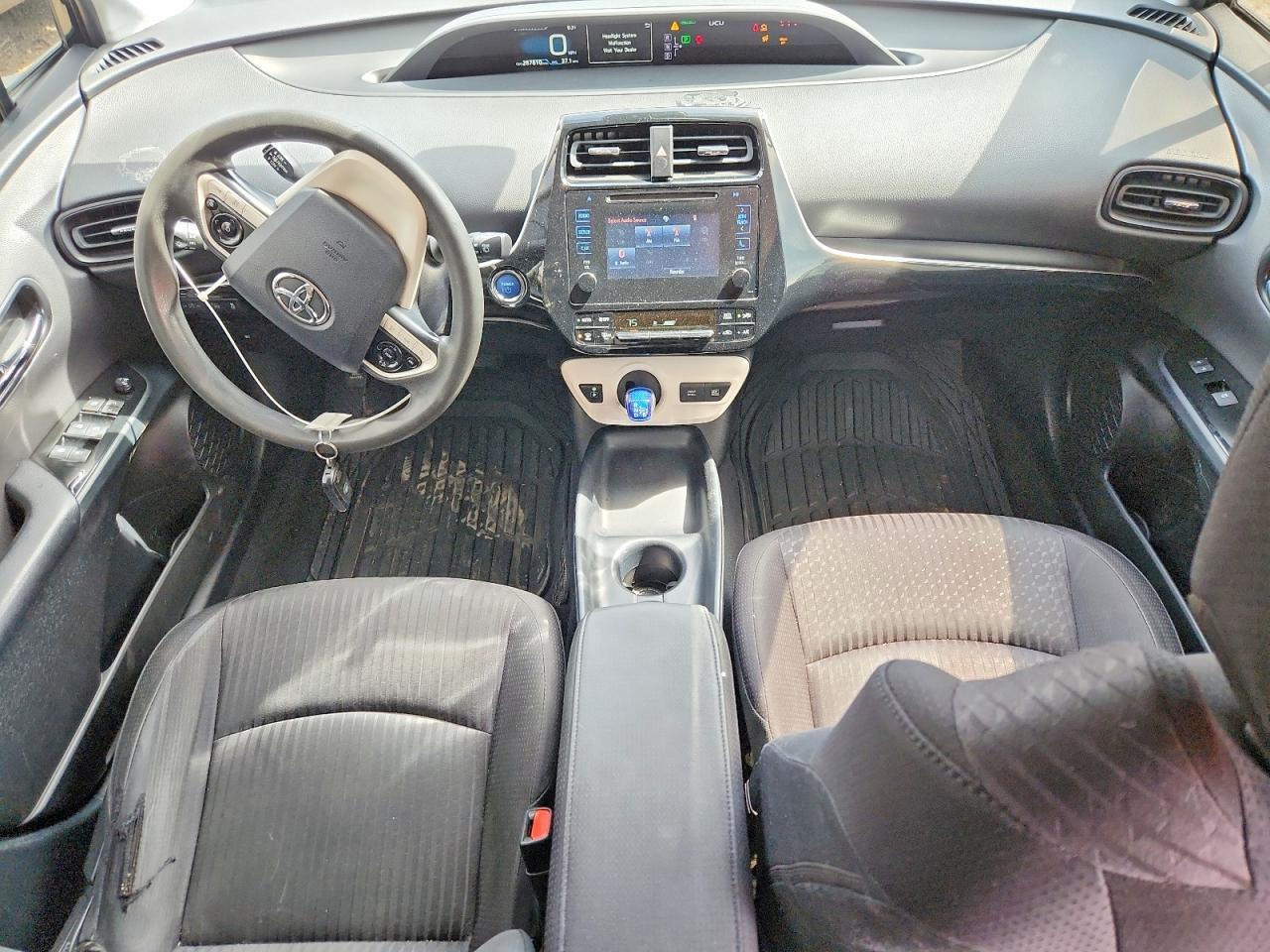 2017 TOYOTA PRIUS