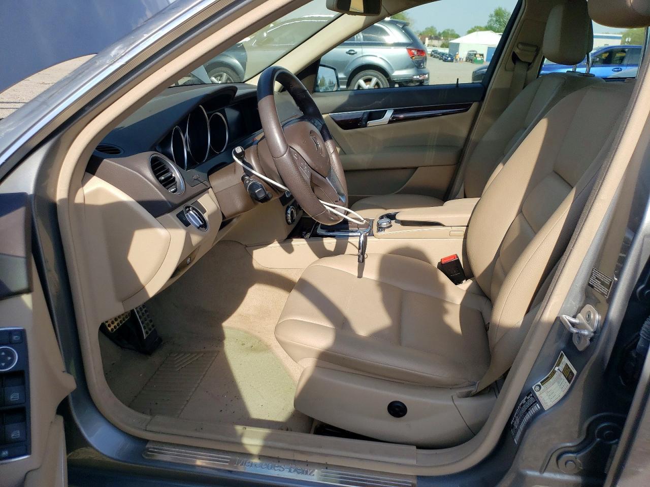 2012 MERCEDES-BENZ C-CLASS
