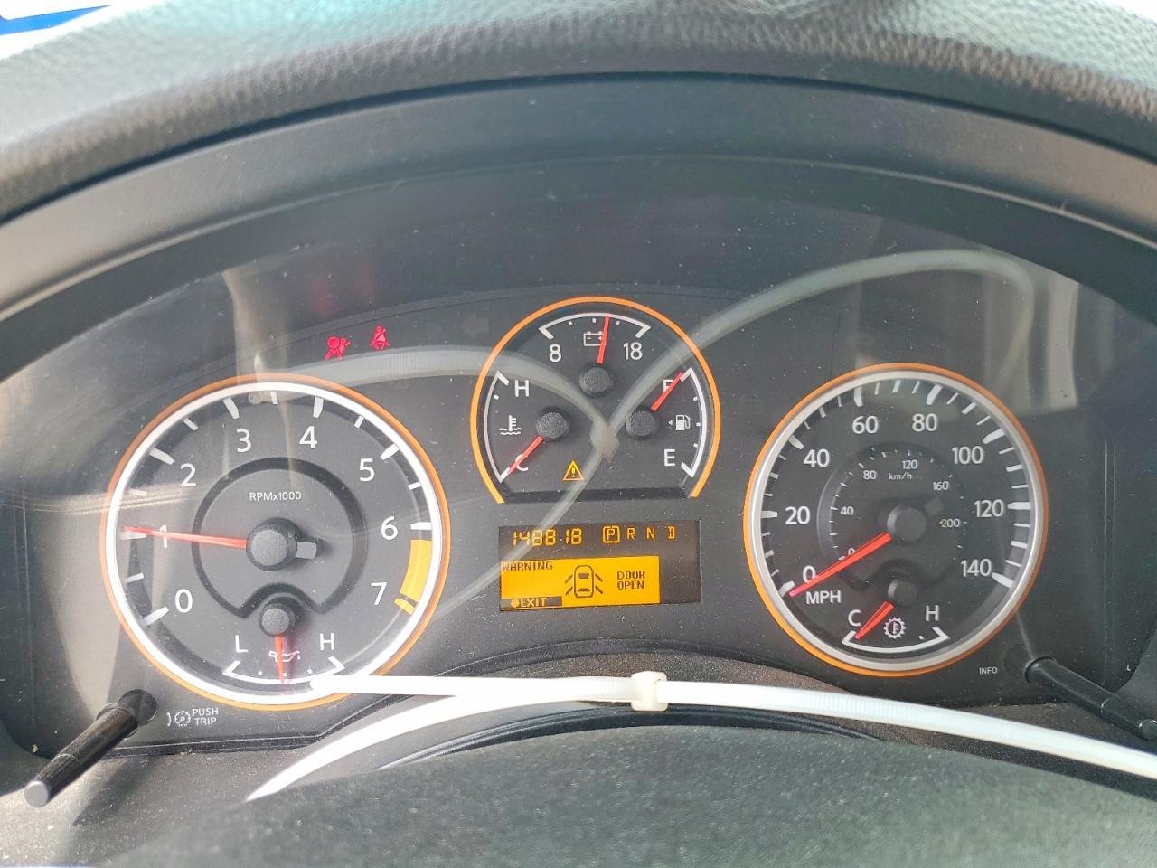 2013 NISSAN Armada