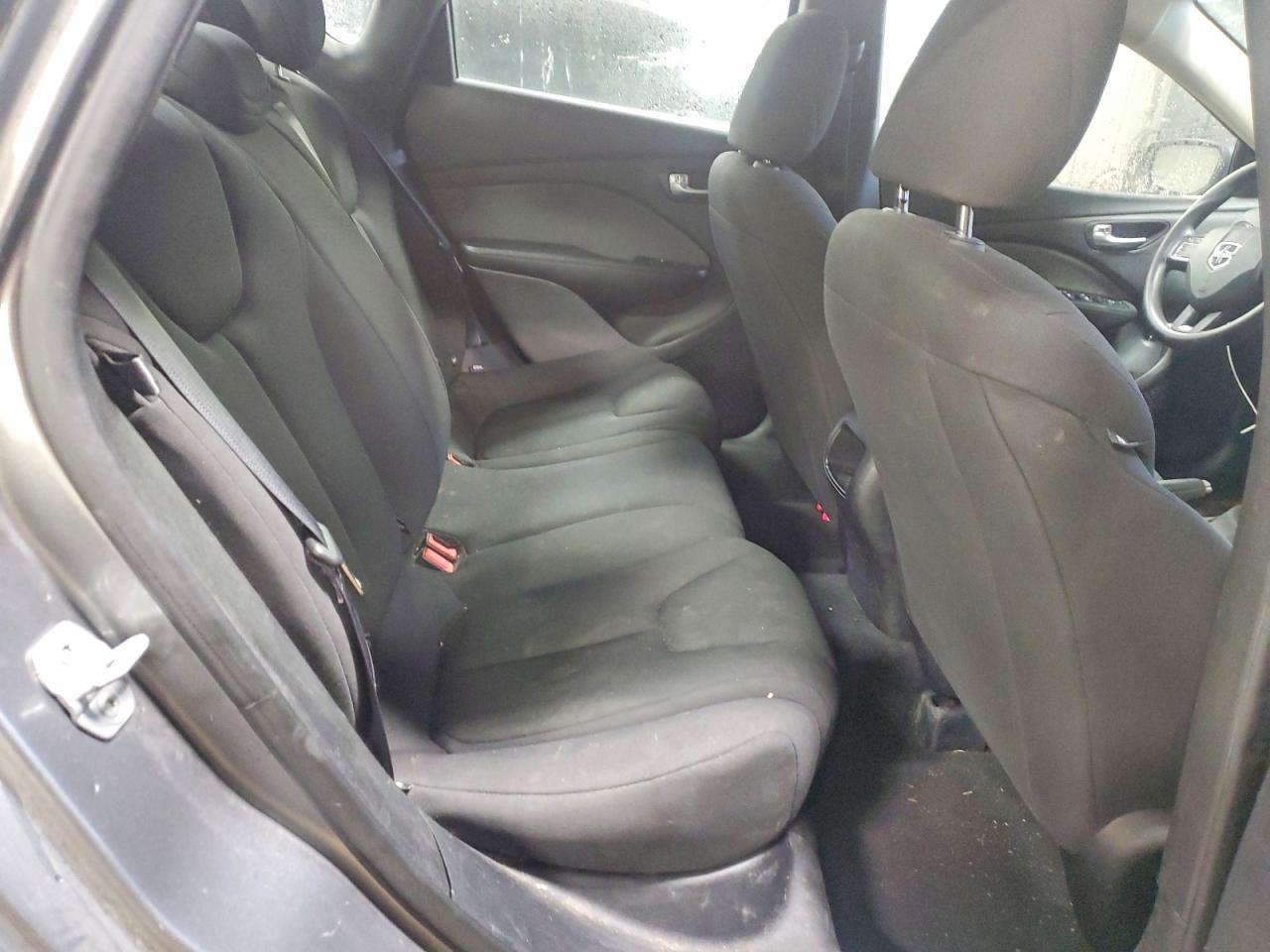 2013 DODGE Dart