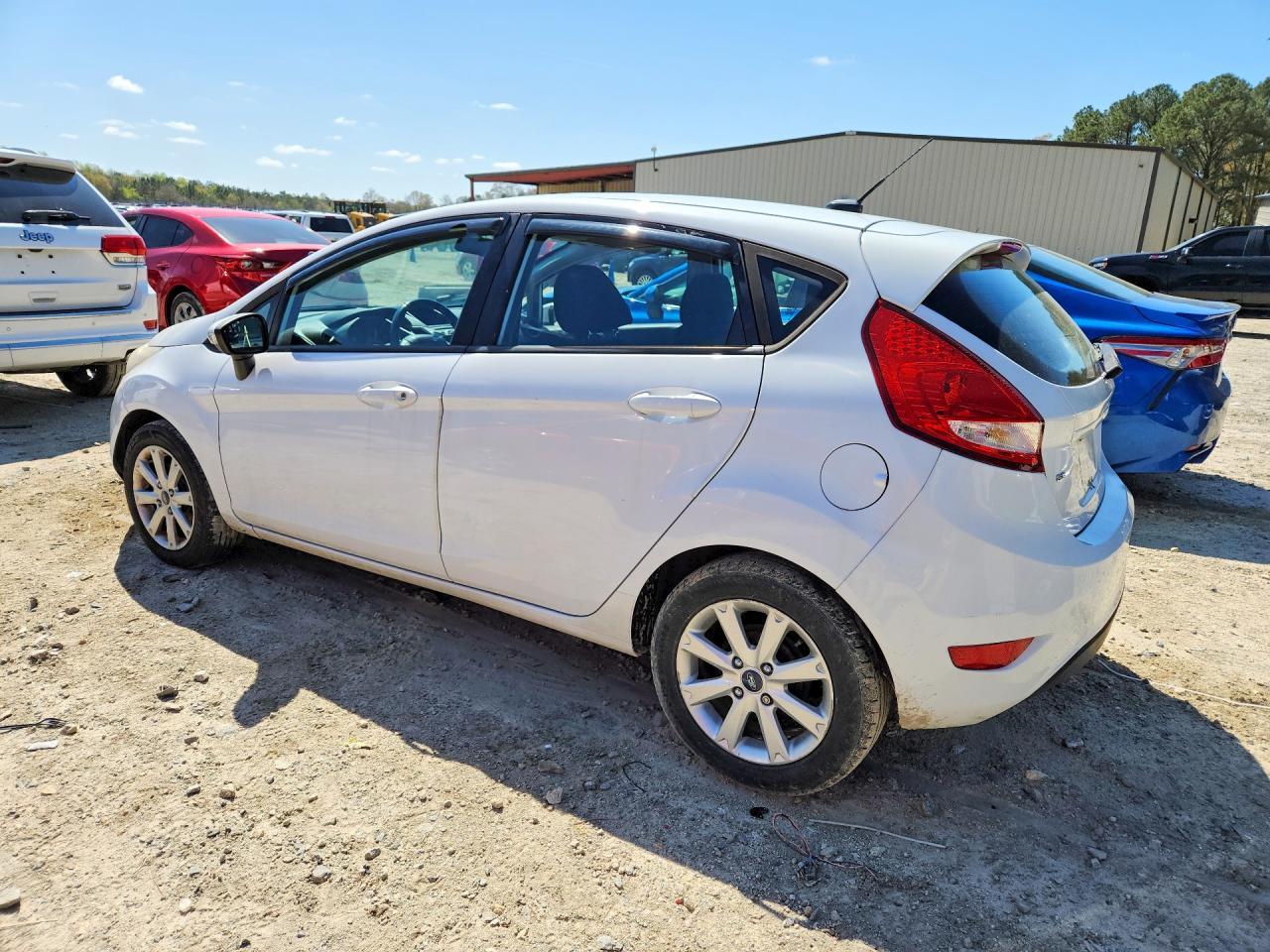 2013 FORD Fiesta