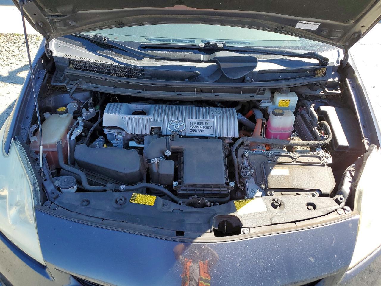 2013 TOYOTA PRIUS