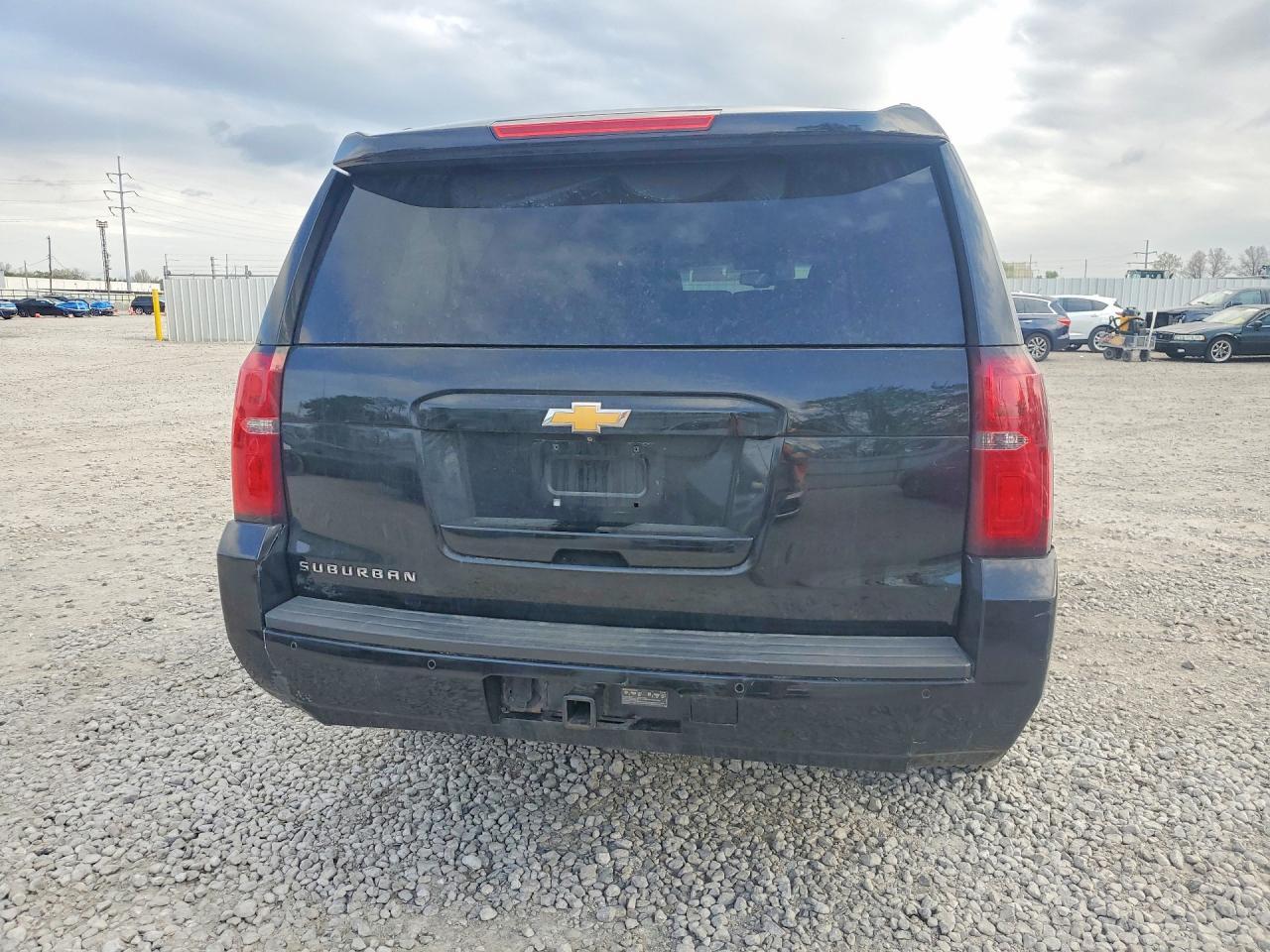2015 CHEVROLET Suburban