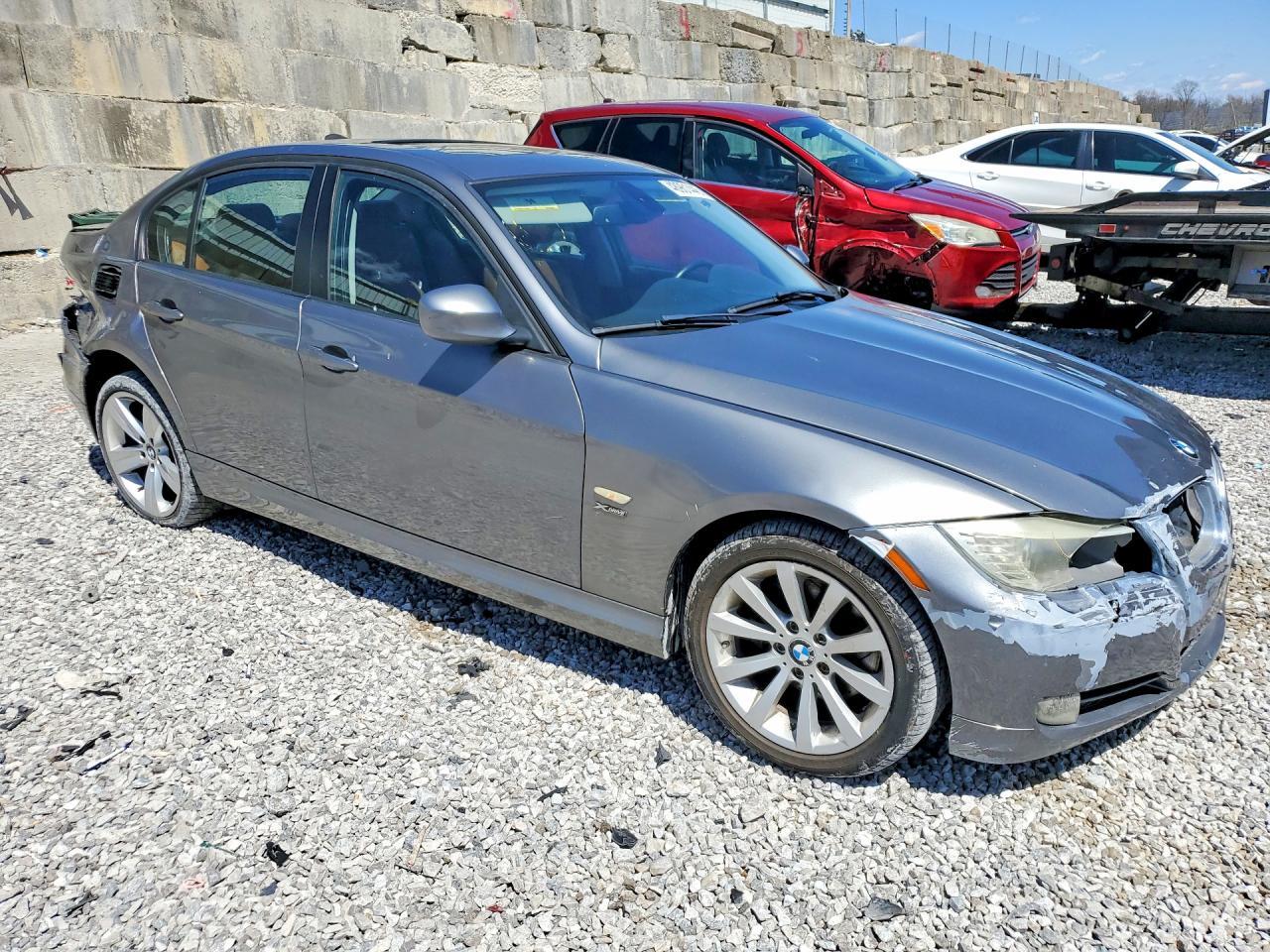 2011 BMW 3 SERIES