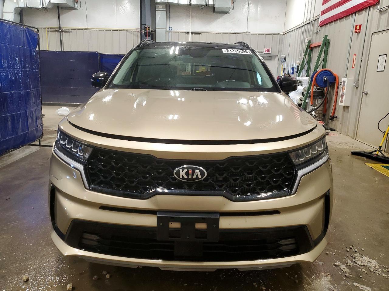 2021 KIA SORENTO