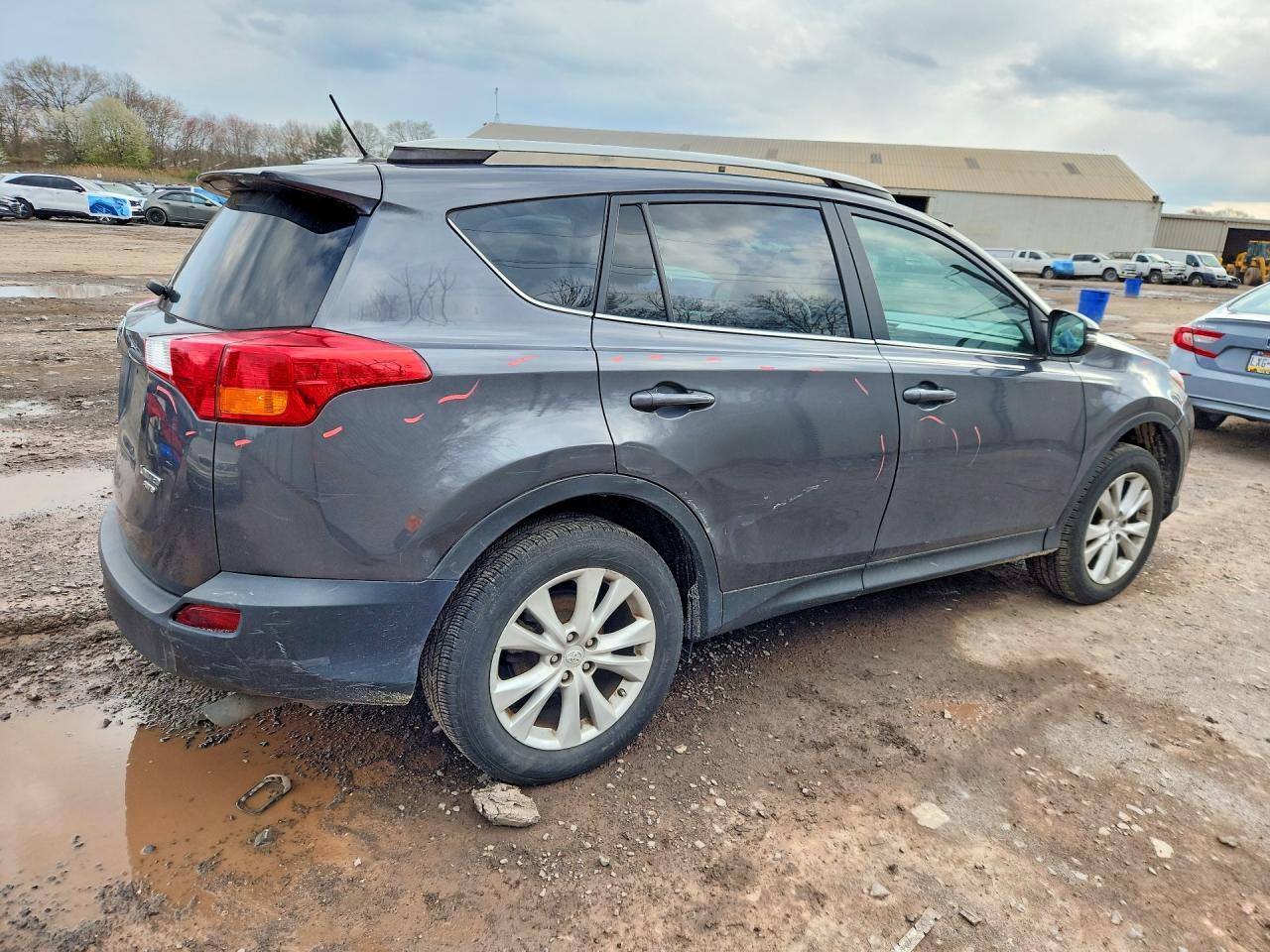 2015 TOYOTA RAV4