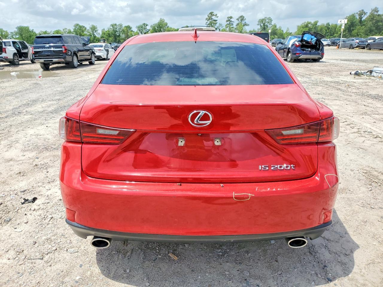2016 LEXUS IS 200t
