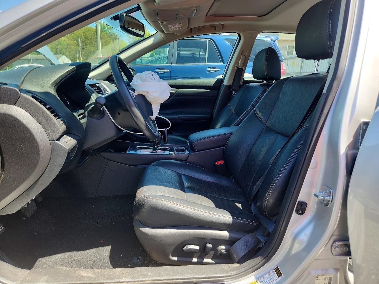 2017 NISSAN ALTIMA