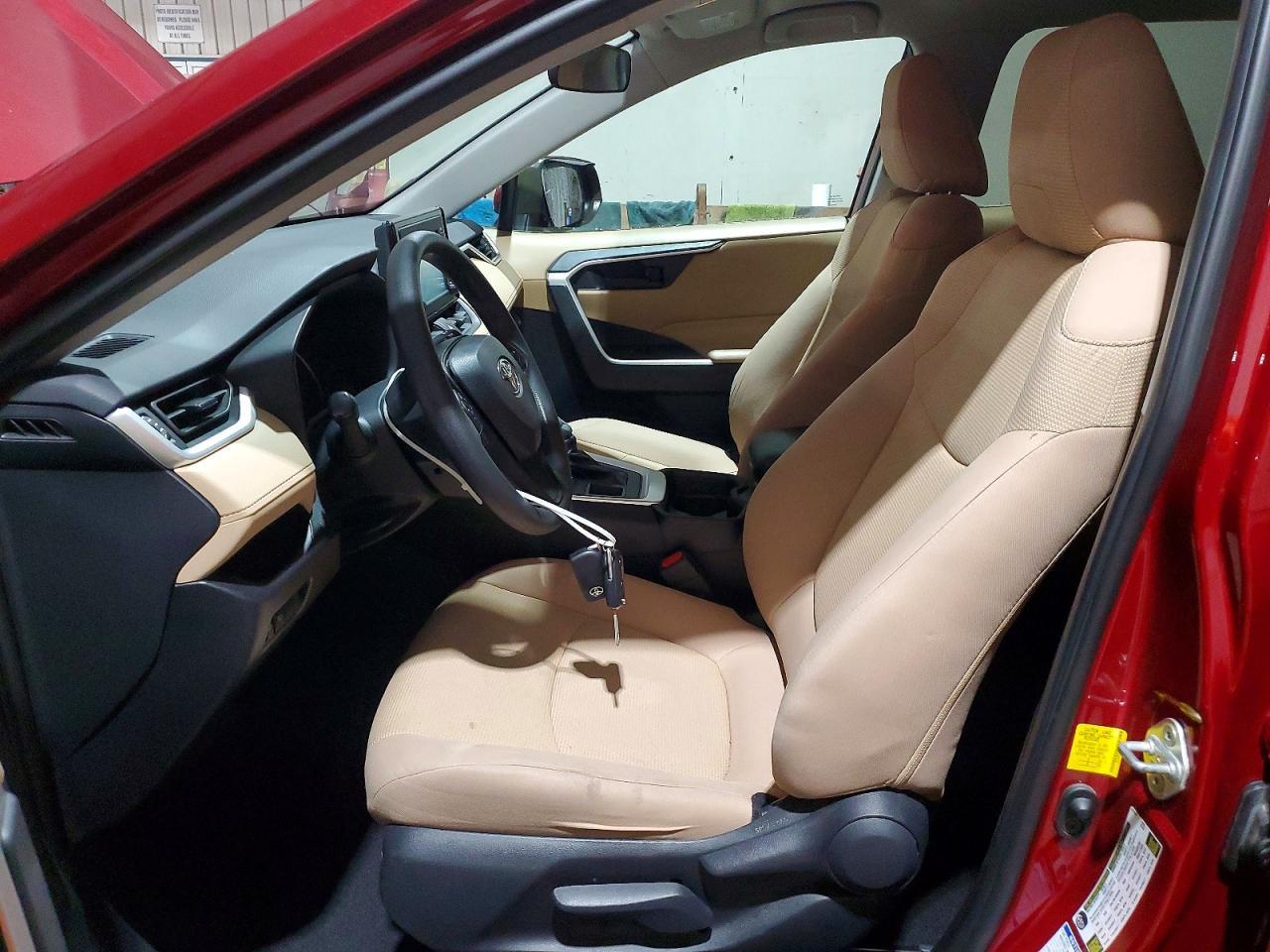 2019 TOYOTA RAV4
