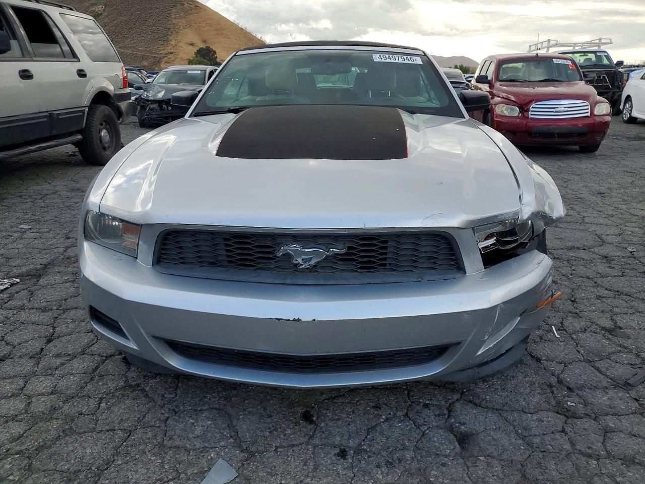 2011 FORD MUSTANG