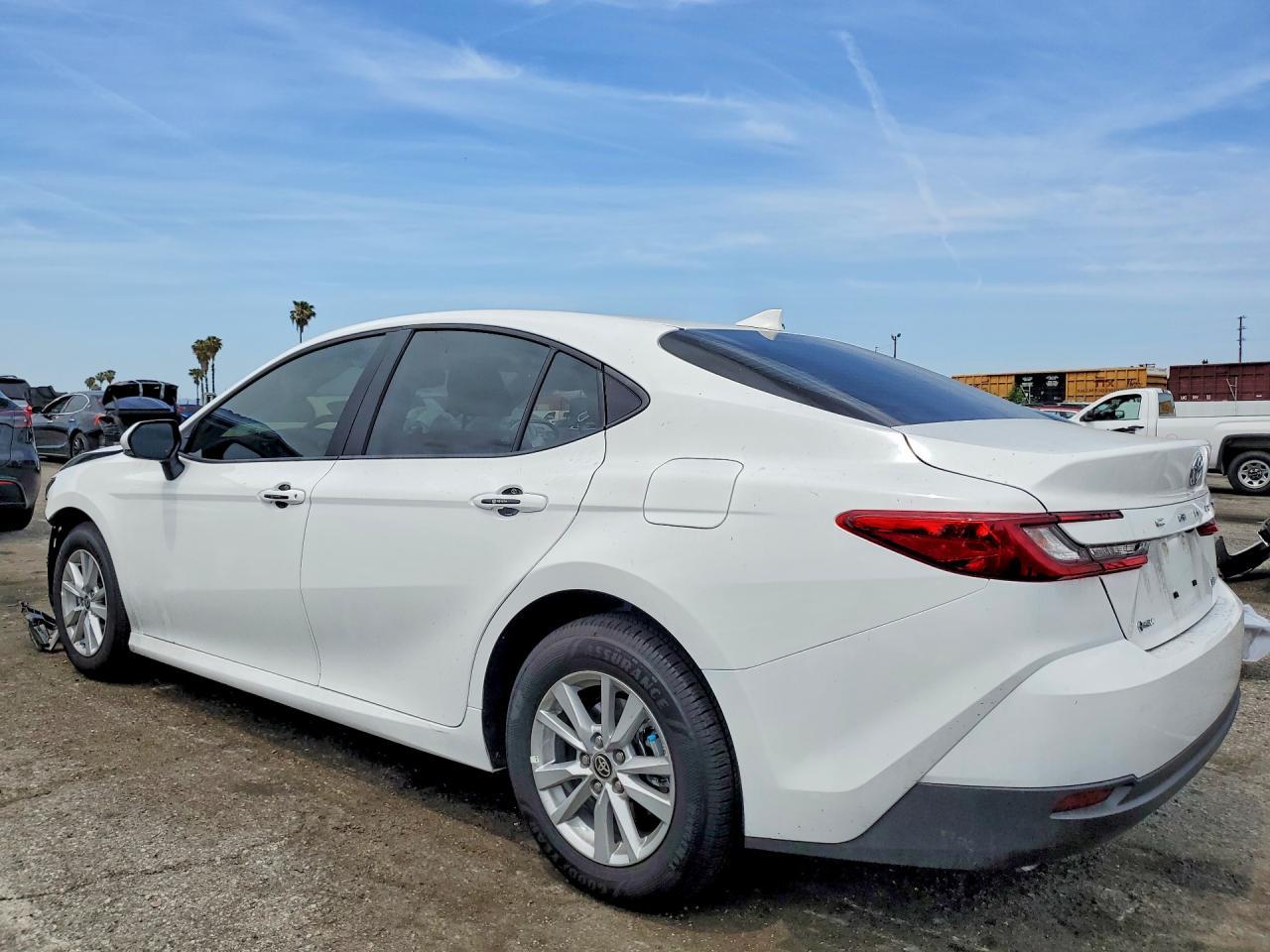 2026 TOYOTA CAMRY