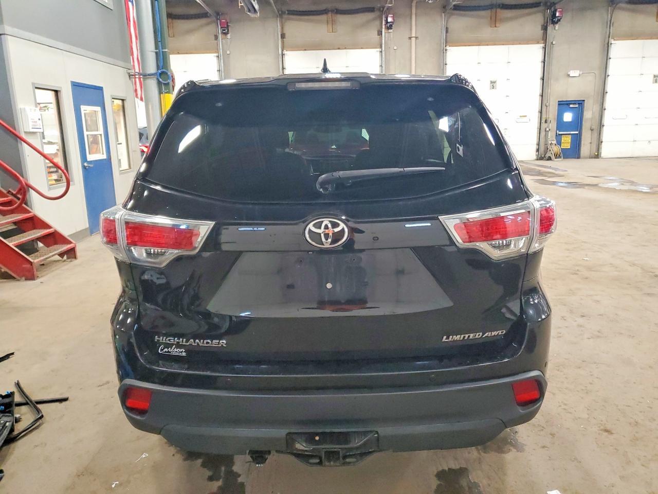 2015 TOYOTA HIGHLANDER