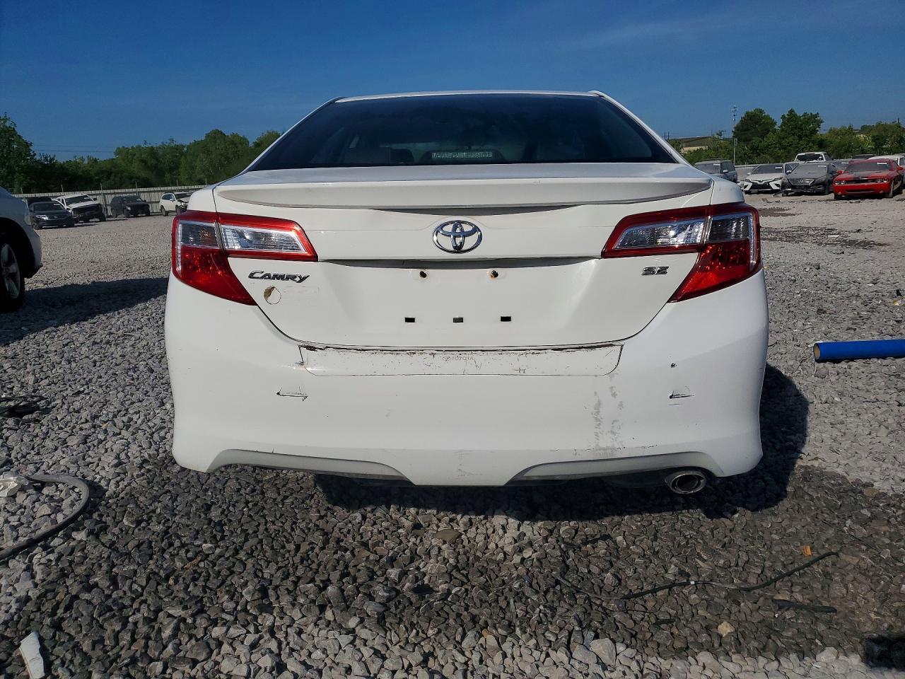 2013 TOYOTA CAMRY