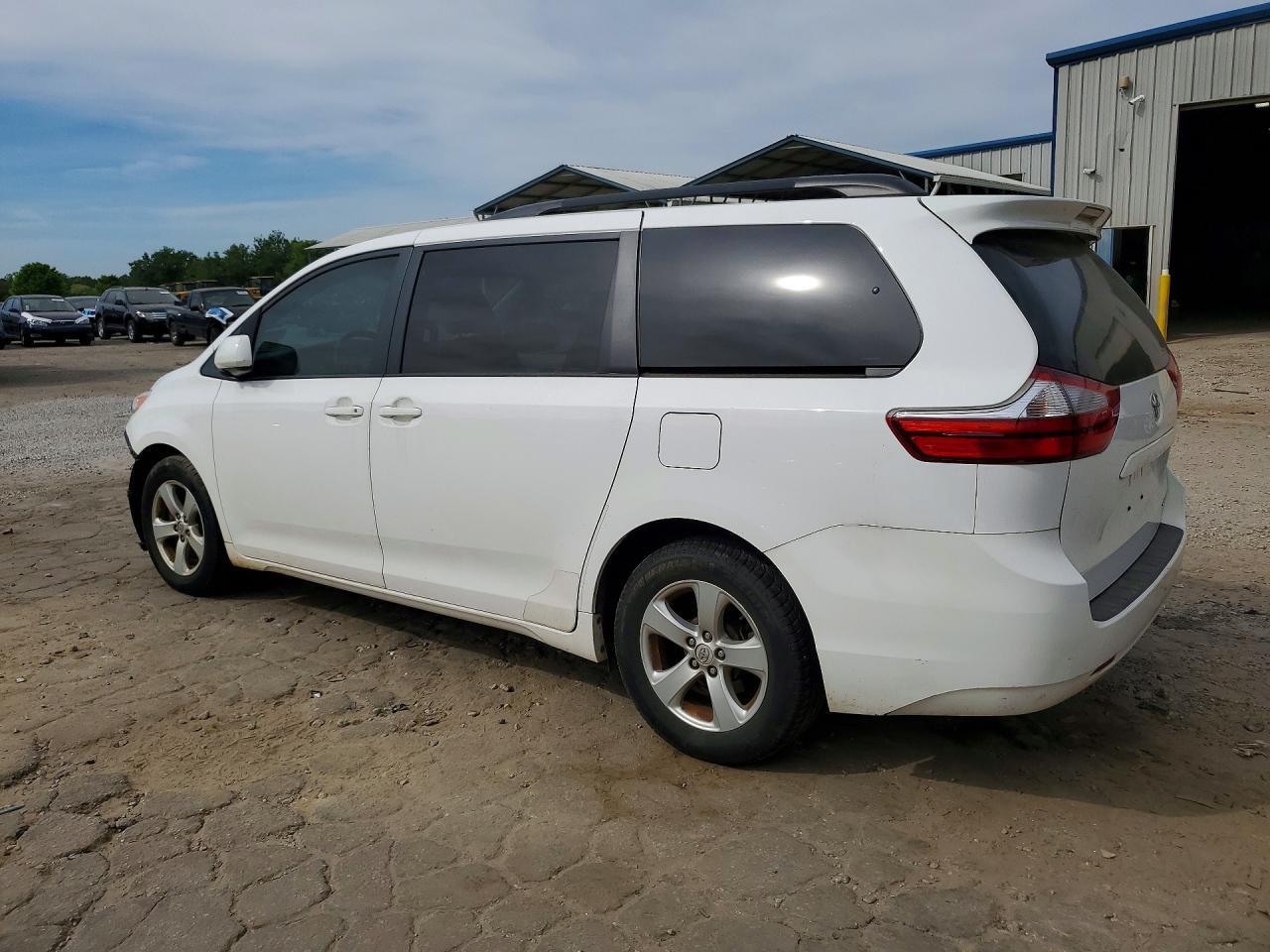 2015 TOYOTA SIENNA
