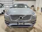 2017 VOLVO XC90