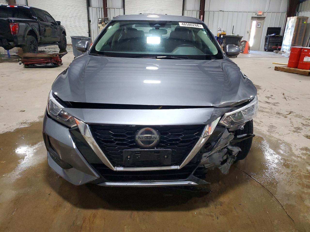 2022 NISSAN SENTRA