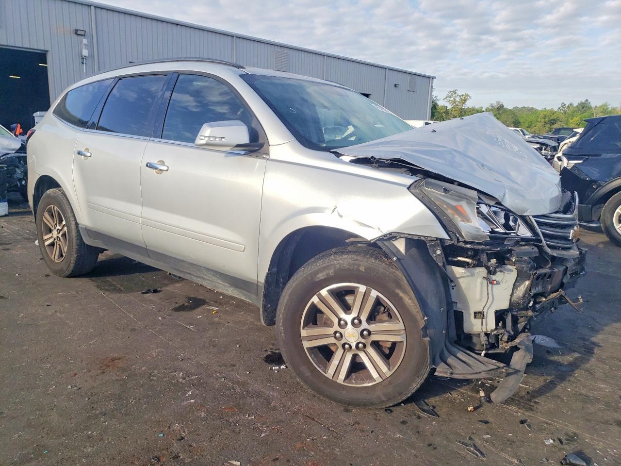 2017 CHEVROLET TRAVERSE