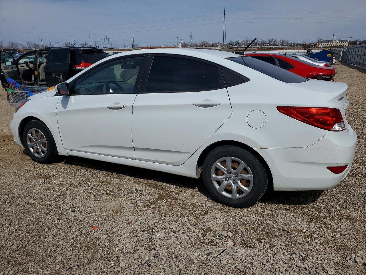 2014 HYUNDAI ACCENT
