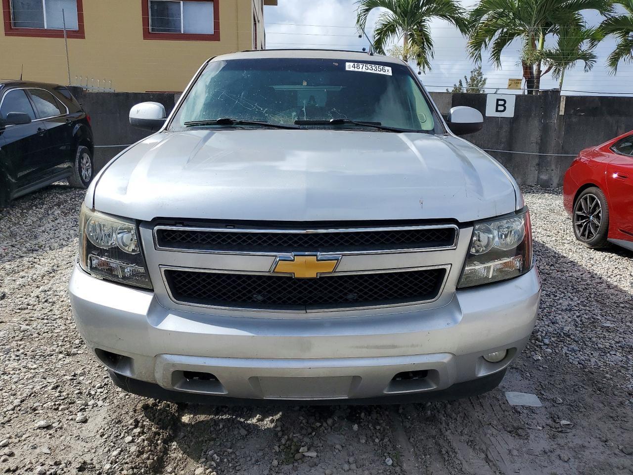 2014 CHEVROLET Tahoe