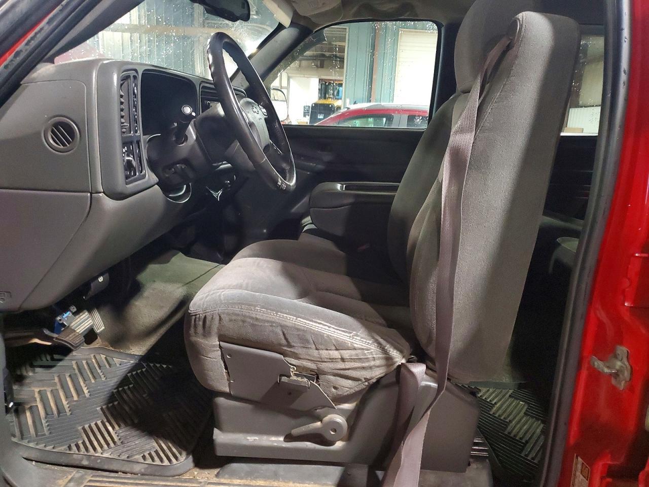 2004 CHEVROLET Silverado