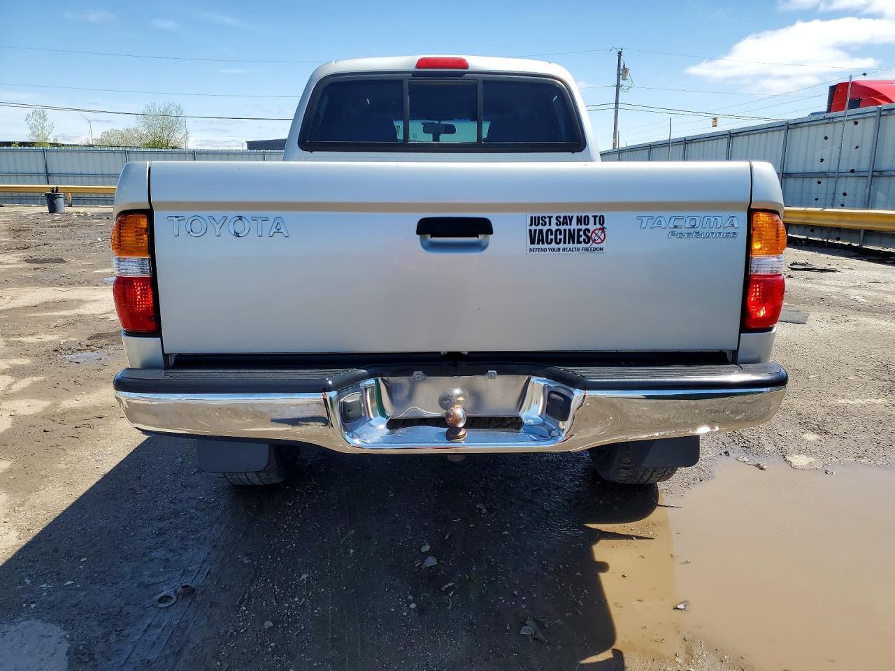 2004 TOYOTA TACOMA