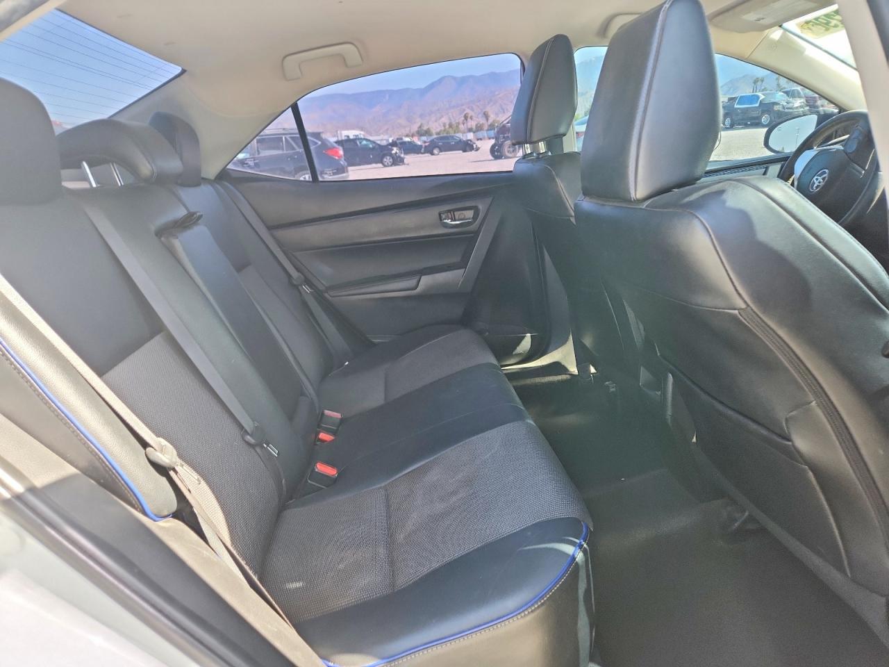 2018 TOYOTA COROLLA