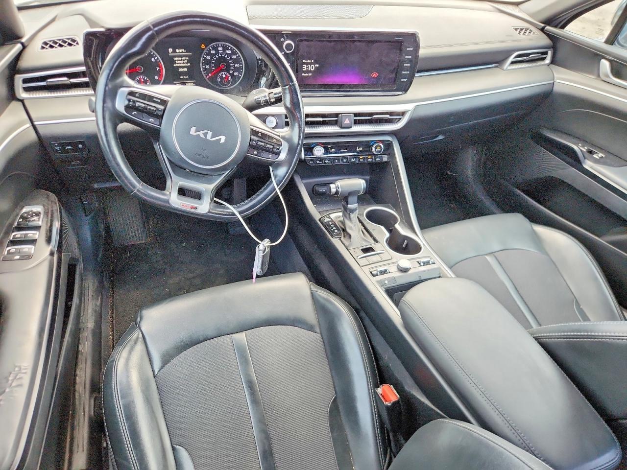 2022 KIA K5