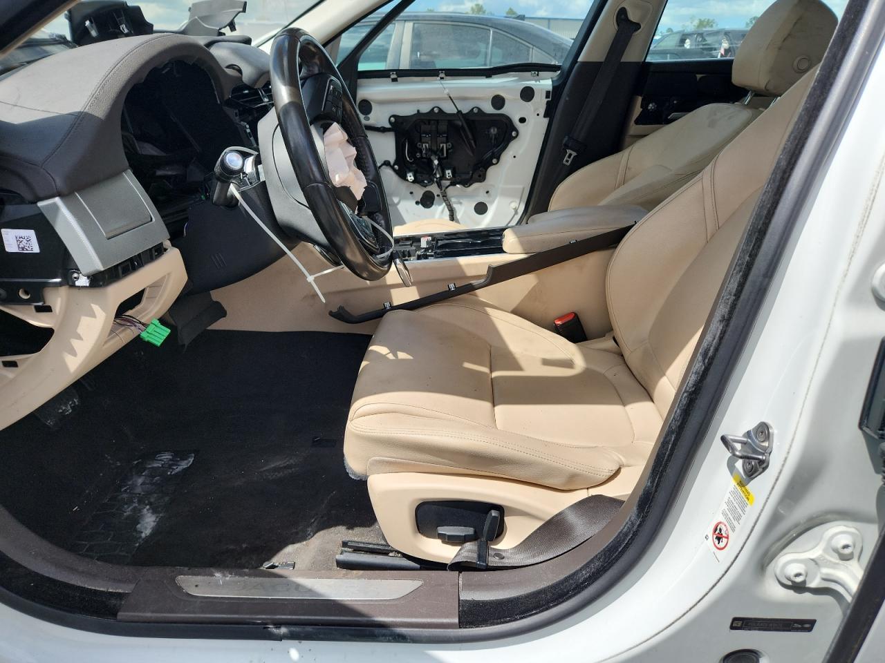 2016 JAGUAR XF