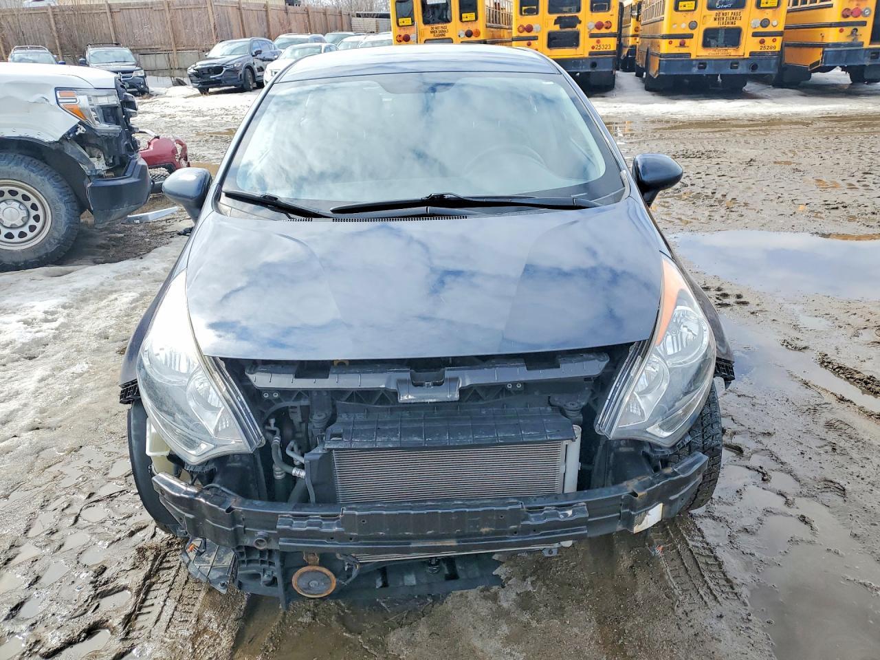 2013 KIA RIO