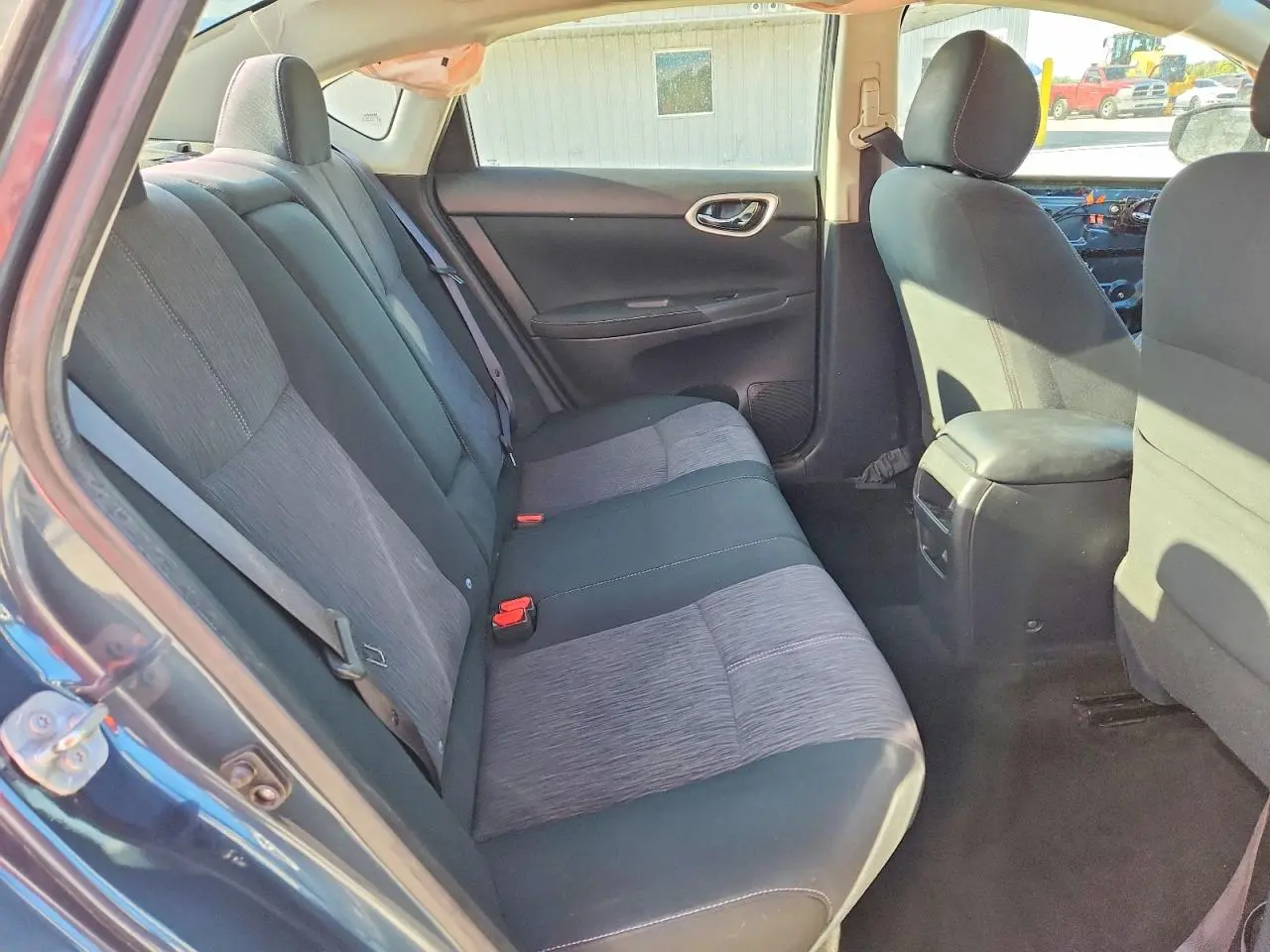 2015 NISSAN SENTRA