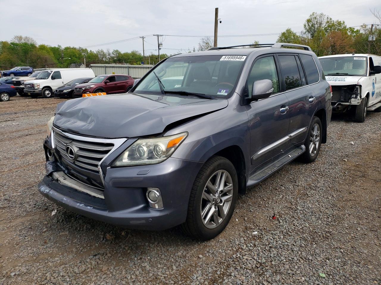 2013 LEXUS LX 570