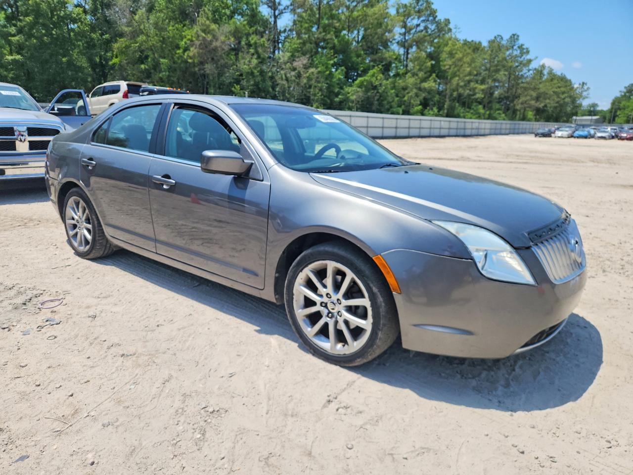 2010 MERCURY Milan