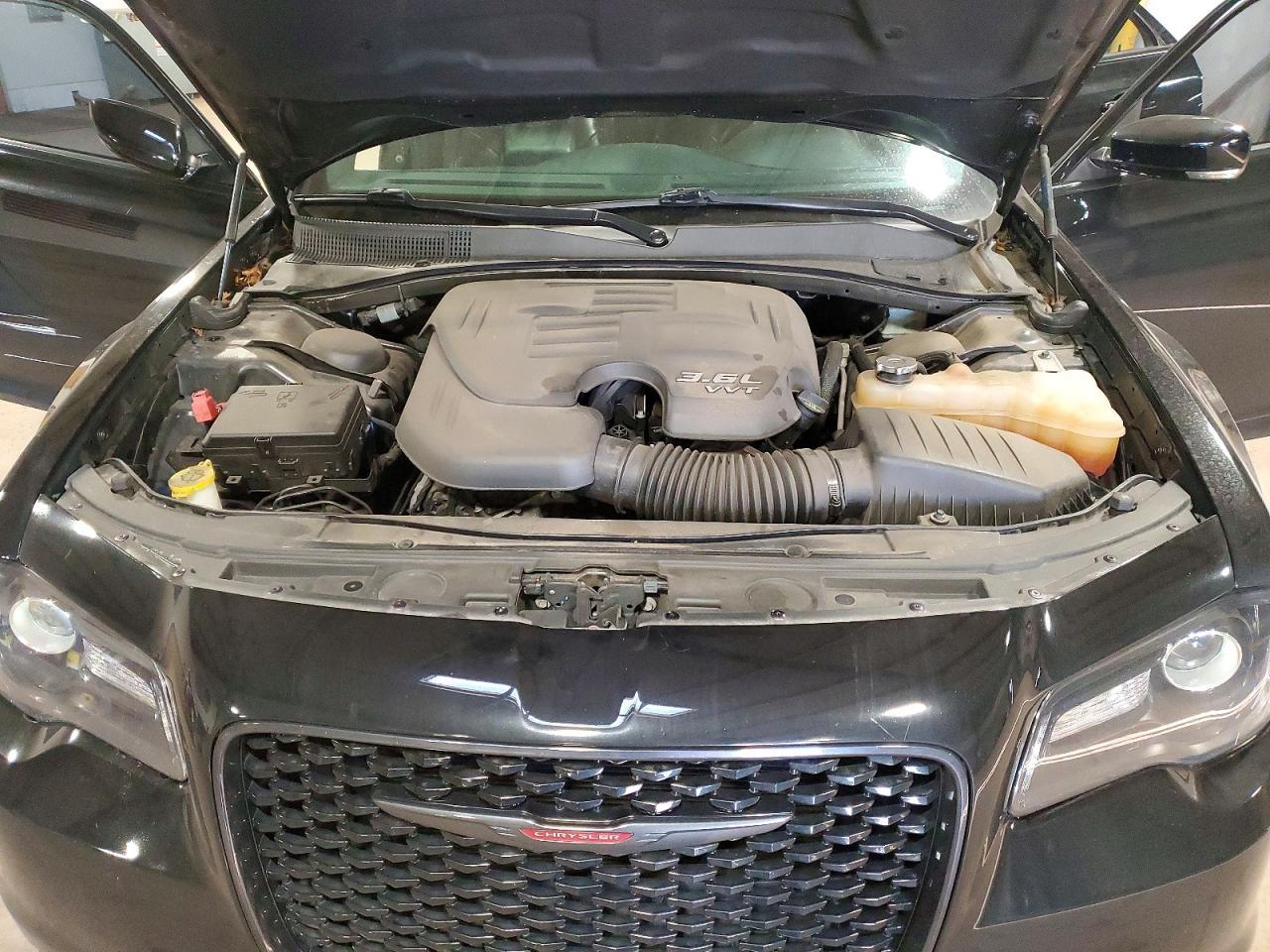 2022 CHRYSLER 300