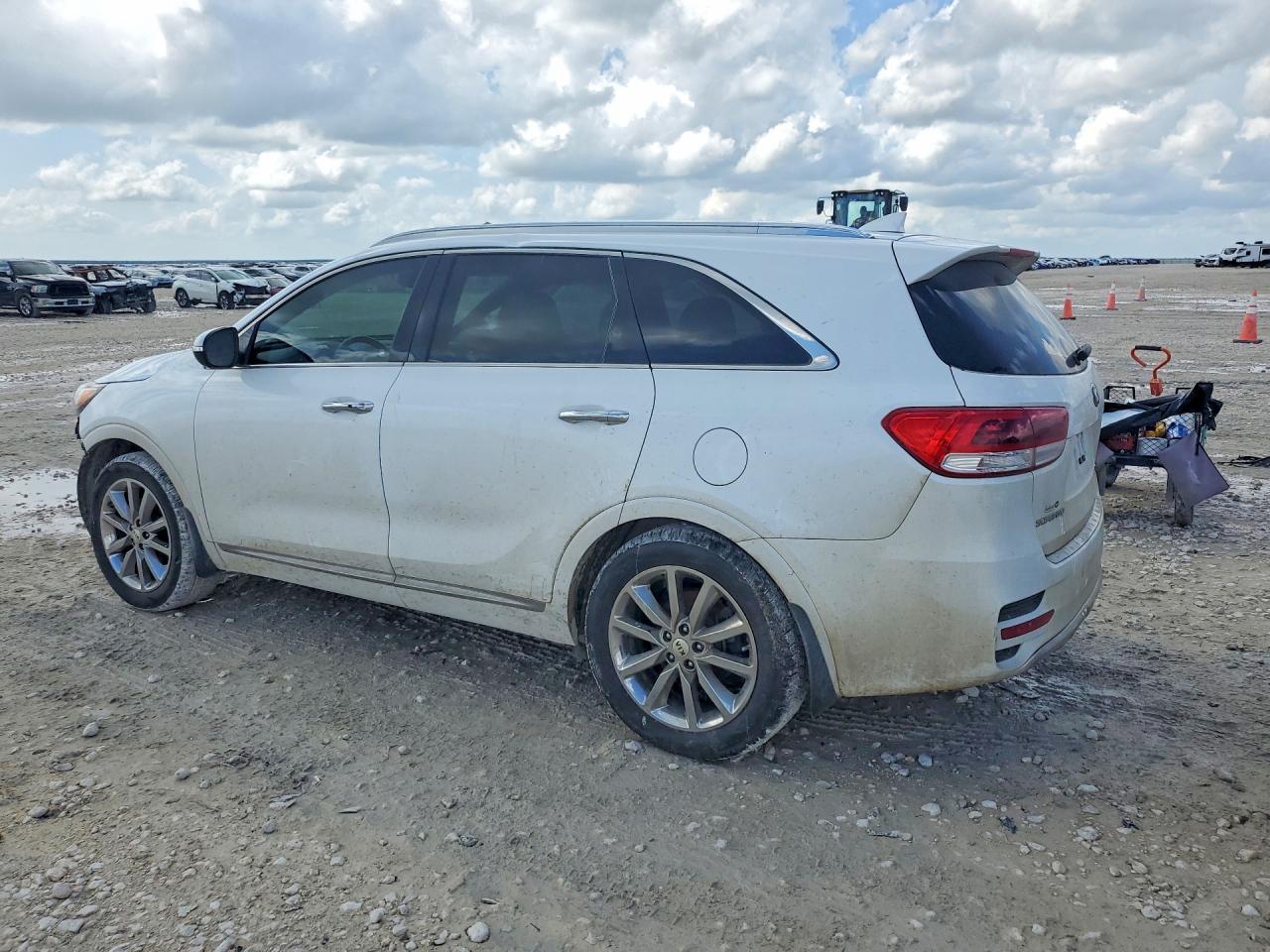 2016 KIA SORENTO