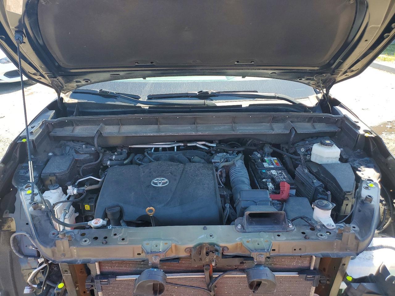 2021 TOYOTA HIGHLANDER