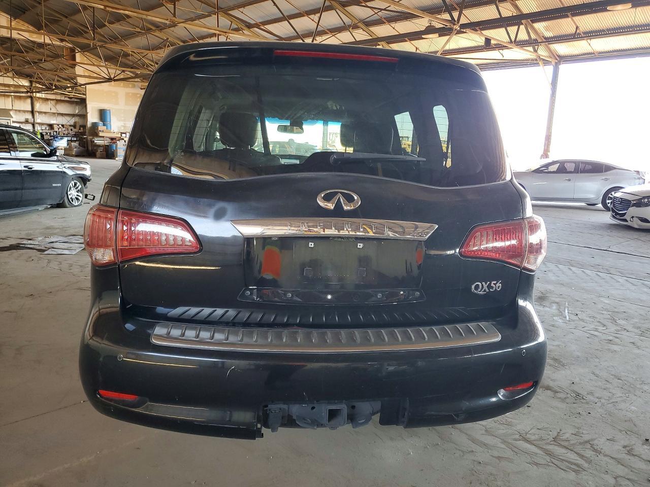 2012 INFINITI QX56